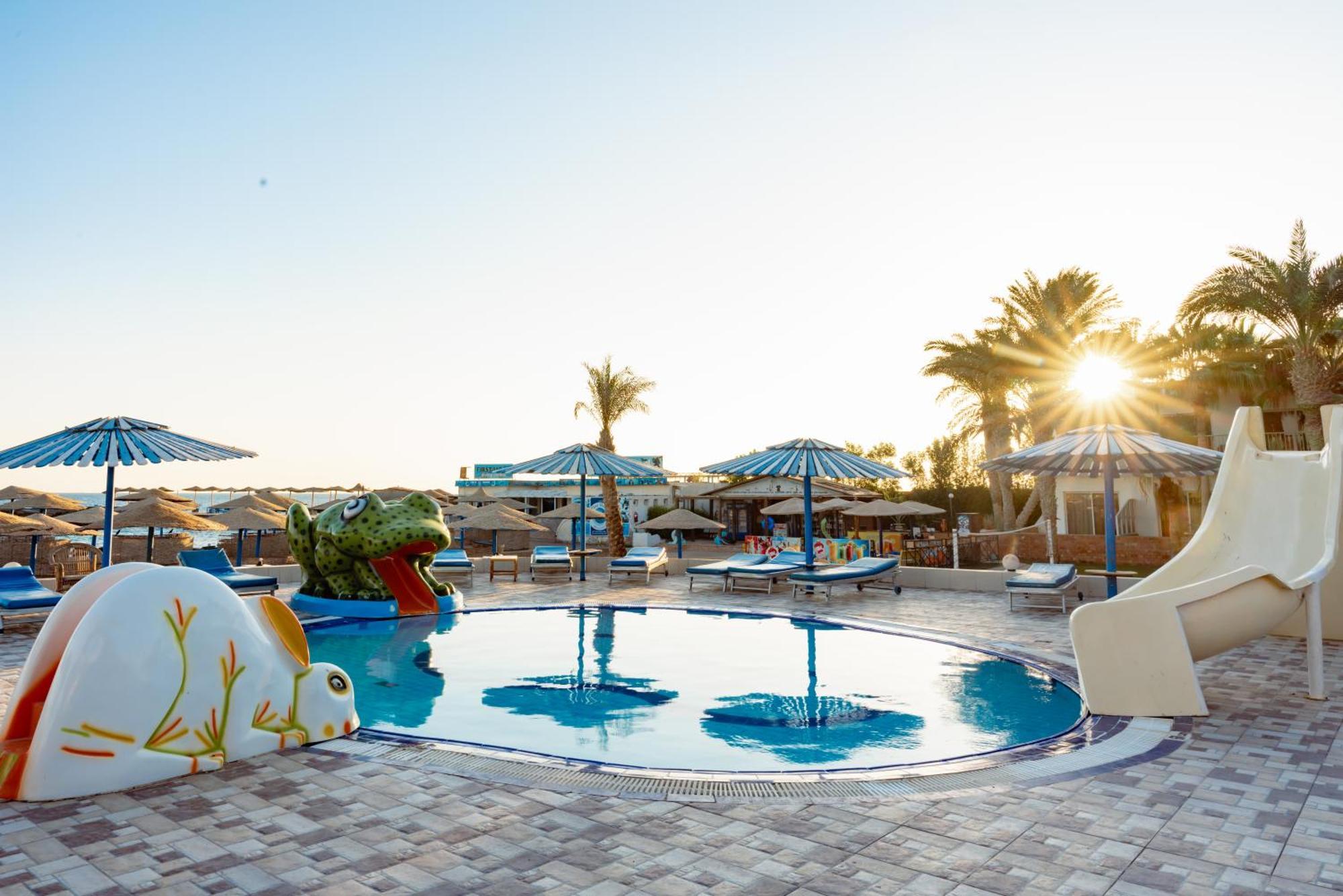 Empire Beach Aqua Park ฮูร์กาดา ภายนอก รูปภาพ